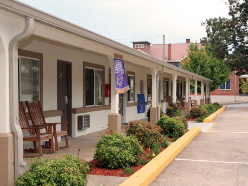 Blue Ridge Inn | VisitNC.com